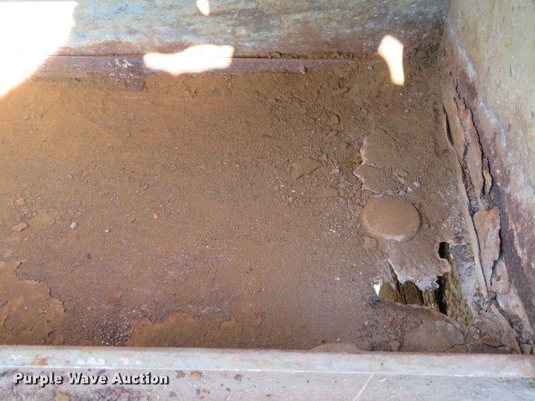 image for item DH1599 2002 Ford F350 Super Duty XL utility bed pickup truck