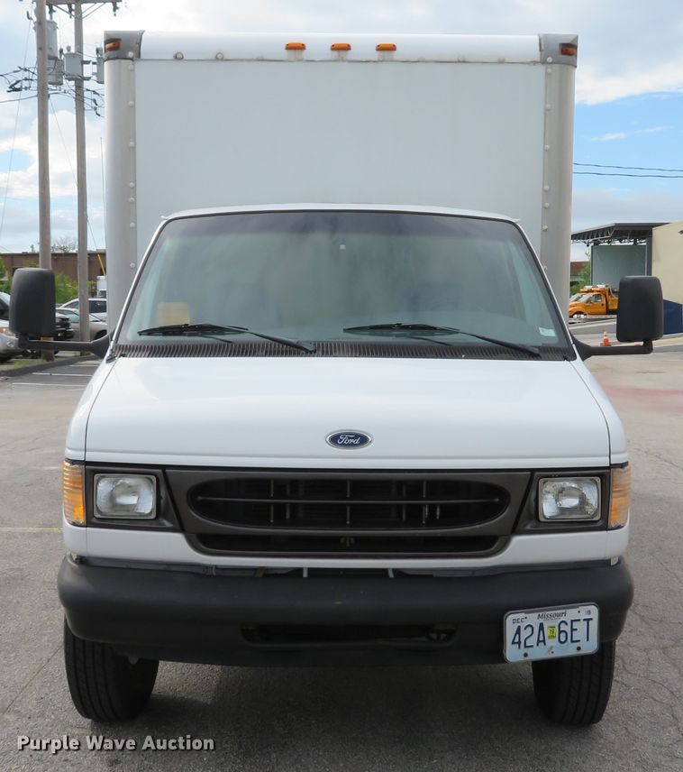 image for item DH1601 1998 Ford Econoline E350 box truck