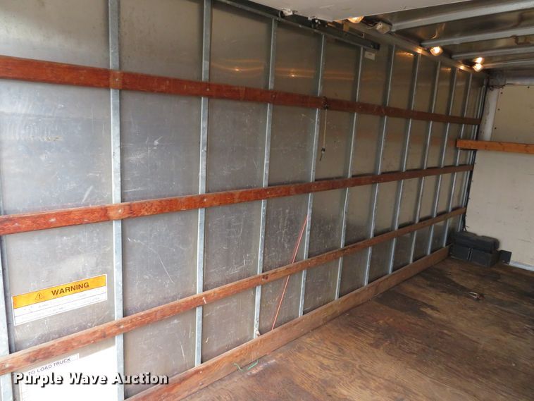 image for item DH1601 1998 Ford Econoline E350 box truck