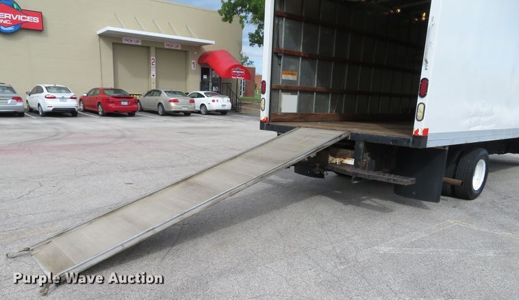 image for item DH1601 1998 Ford Econoline E350 box truck