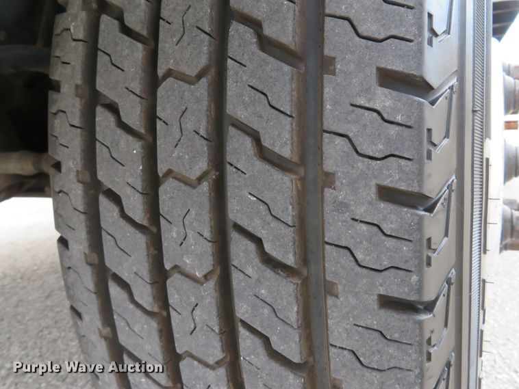 image for item DH1601 1998 Ford Econoline E350 box truck