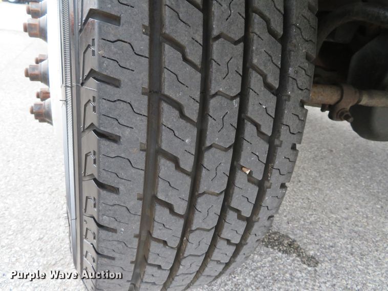 image for item DH1601 1998 Ford Econoline E350 box truck