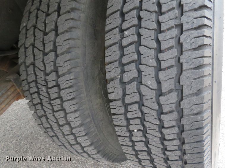 image for item DH1601 1998 Ford Econoline E350 box truck