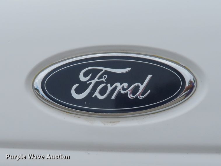 image for item DH1601 1998 Ford Econoline E350 box truck