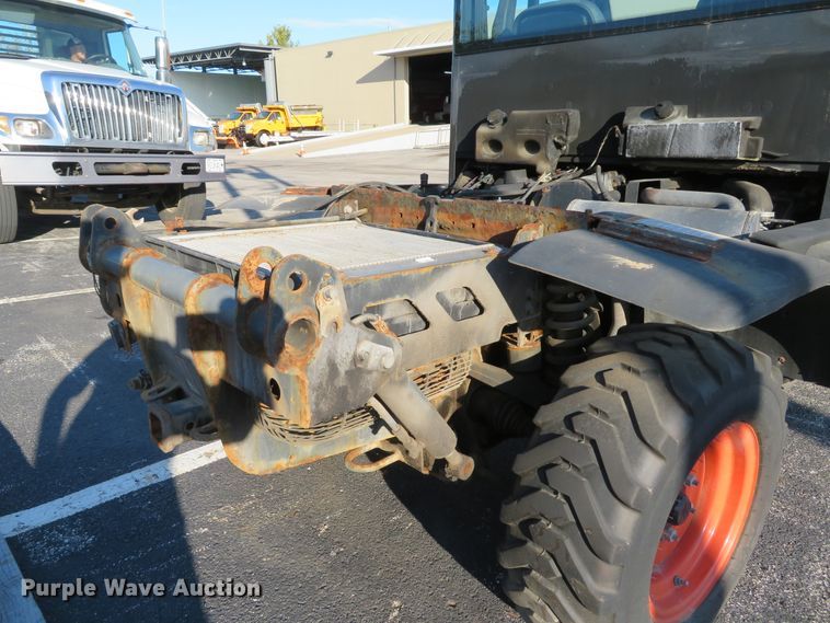 image for item DH1602 2011 Bobcat Toolcat 5600 utility vehicle