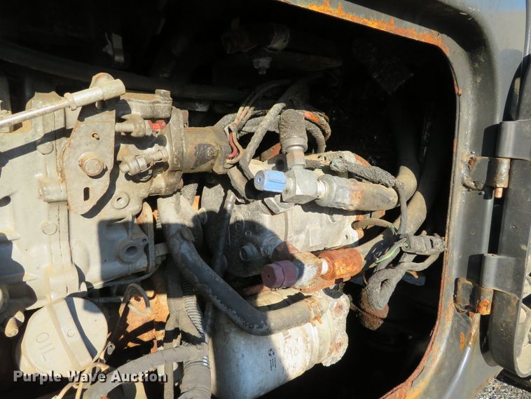 image for item DH1602 2011 Bobcat Toolcat 5600 utility vehicle