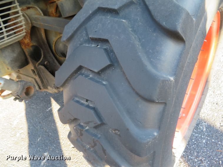 image for item DH1602 2011 Bobcat Toolcat 5600 utility vehicle