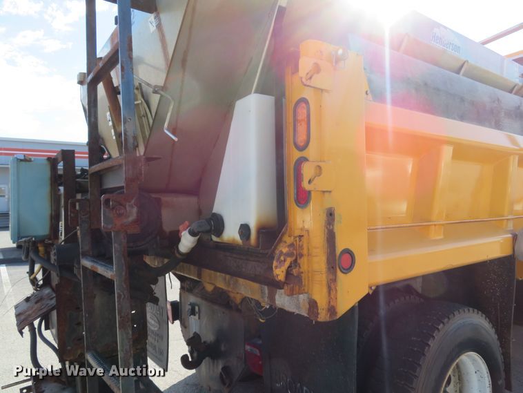 image for item DH1603 2004 Ford F750 Super Duty XL dump truck