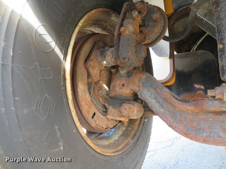 image for item DH1603 2004 Ford F750 Super Duty XL dump truck