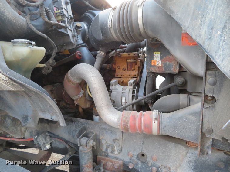 image for item DH1604 2004 Ford F750 Super Duty XL dump truck