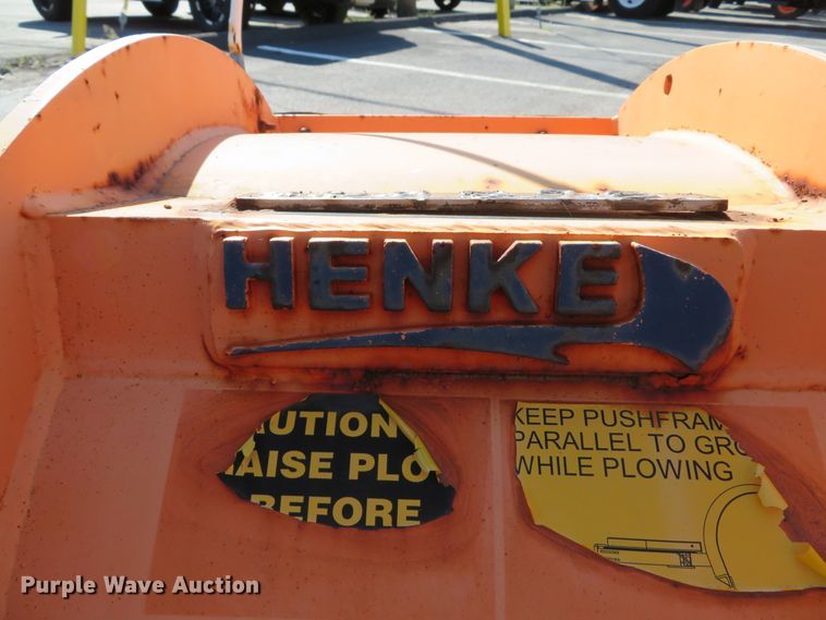 image for item DH1605 2004 Ford F750 Super Duty XL dump truck