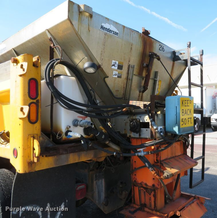 image for item DH1605 2004 Ford F750 Super Duty XL dump truck