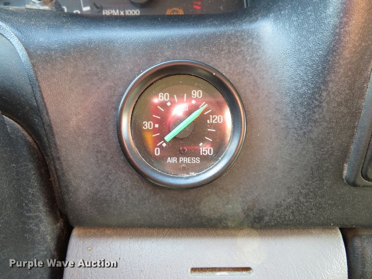 image for item DH1605 2004 Ford F750 Super Duty XL dump truck