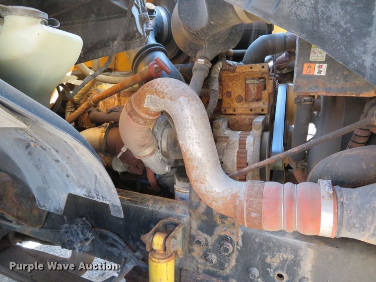 image for item DH1605 2004 Ford F750 Super Duty XL dump truck