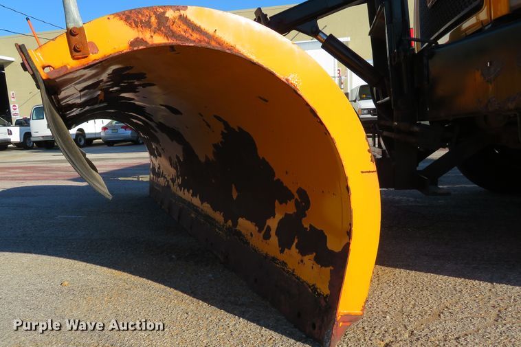 image for item DH1606 2004 GMC C8500 dump truck