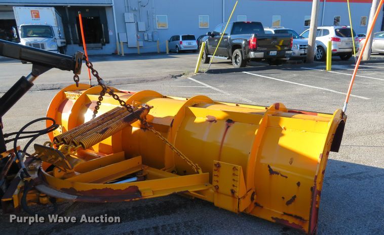 image for item DH1606 2004 GMC C8500 dump truck