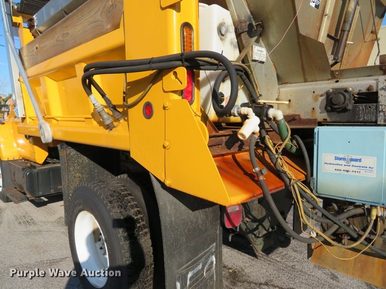 image for item DH1606 2004 GMC C8500 dump truck