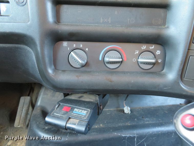 image for item DH1606 2004 GMC C8500 dump truck