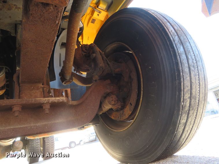 image for item DH1606 2004 GMC C8500 dump truck