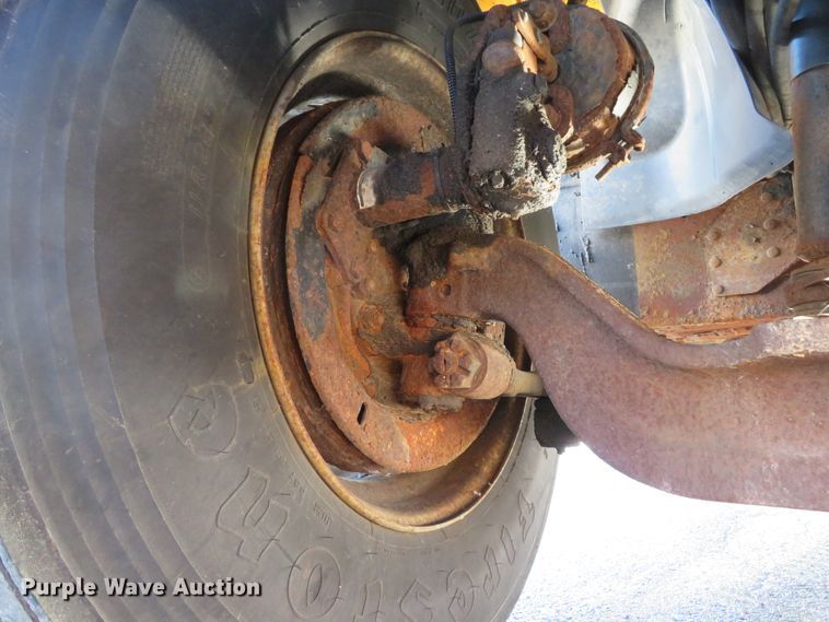 image for item DH1606 2004 GMC C8500 dump truck