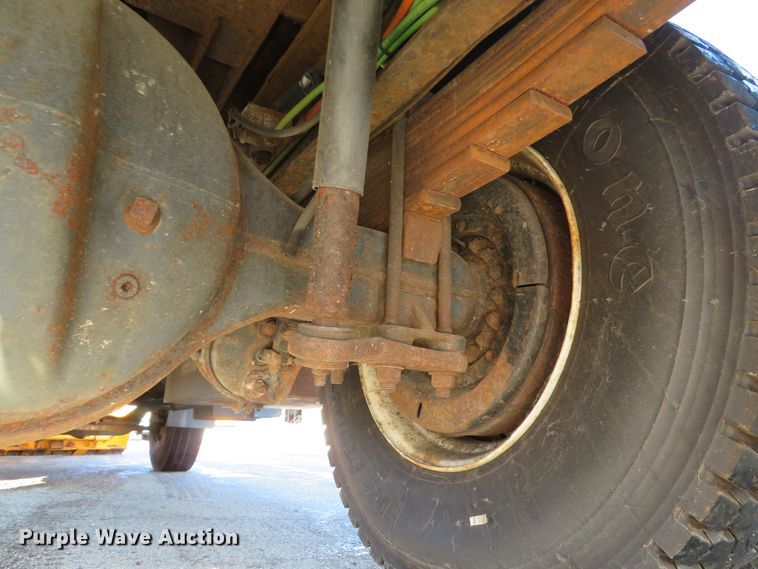 image for item DH1606 2004 GMC C8500 dump truck