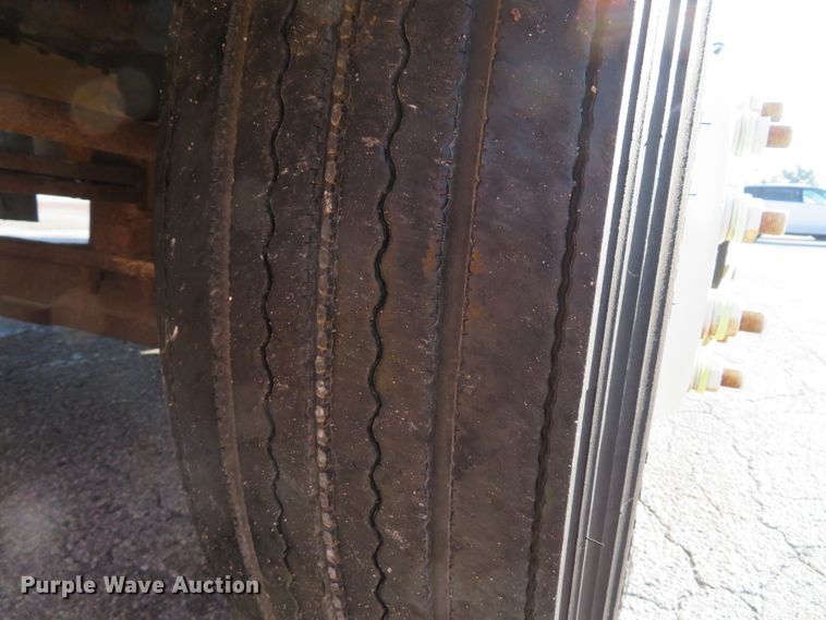 image for item DH1606 2004 GMC C8500 dump truck