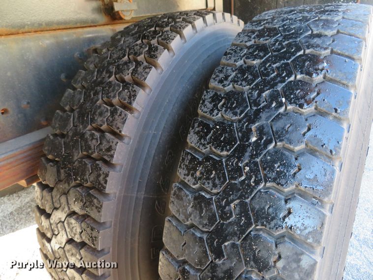 image for item DH1606 2004 GMC C8500 dump truck