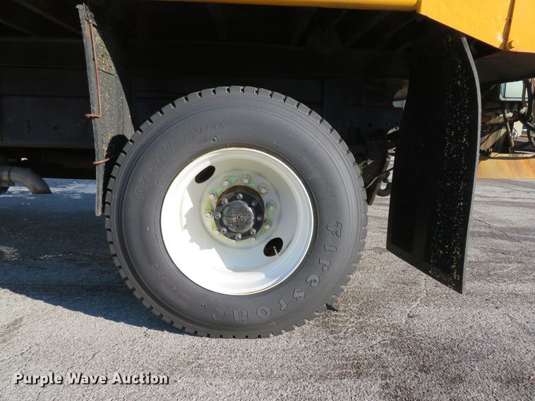 image for item DH1606 2004 GMC C8500 dump truck