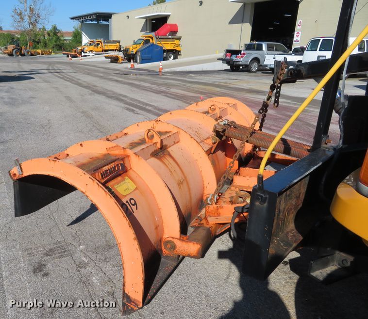 image for item DH1607 2004 Ford F750 Super Duty XL dump truck