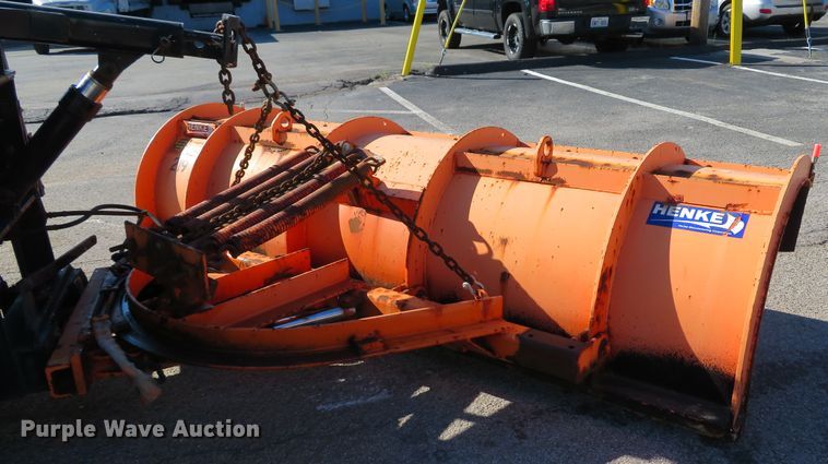 image for item DH1607 2004 Ford F750 Super Duty XL dump truck