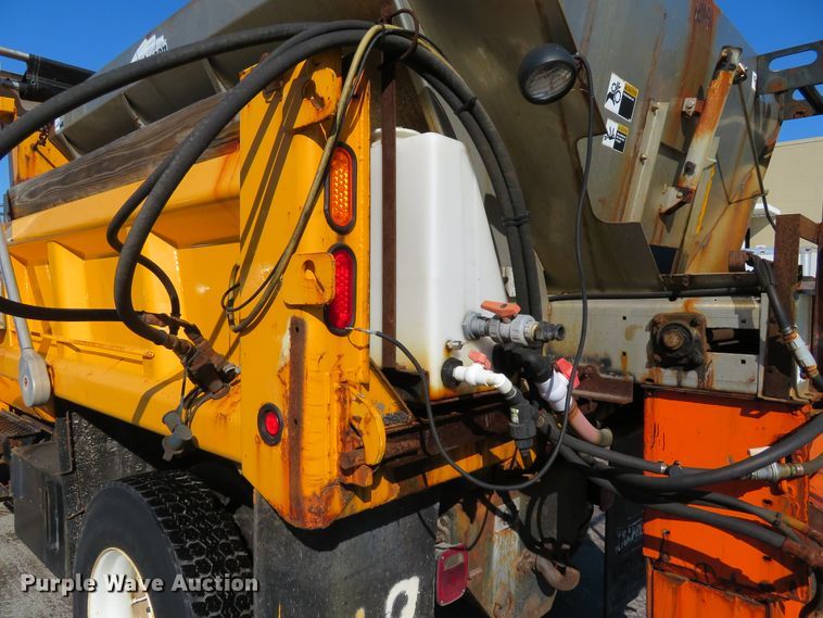 image for item DH1607 2004 Ford F750 Super Duty XL dump truck