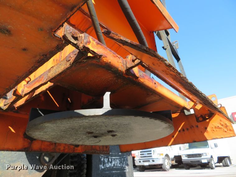 image for item DH1607 2004 Ford F750 Super Duty XL dump truck