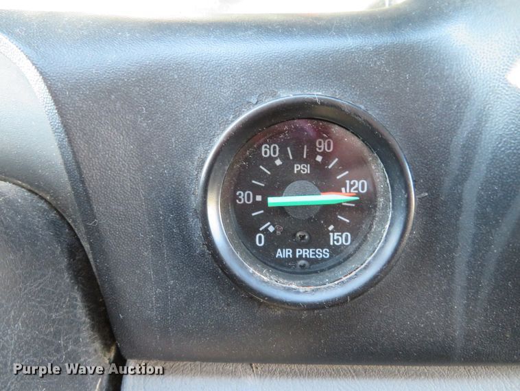 image for item DH1607 2004 Ford F750 Super Duty XL dump truck