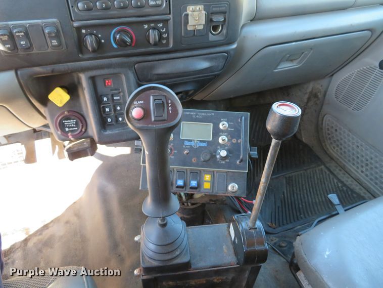 image for item DH1607 2004 Ford F750 Super Duty XL dump truck