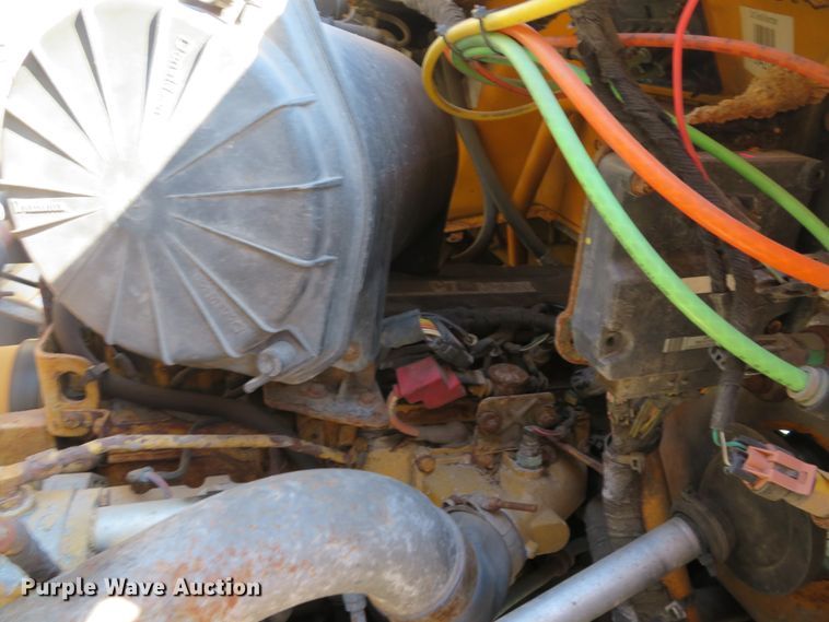 image for item DH1607 2004 Ford F750 Super Duty XL dump truck