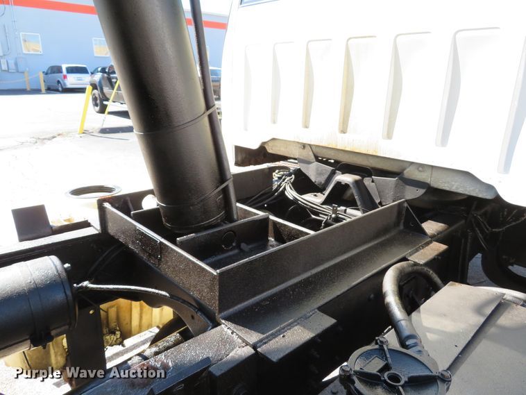 image for item DH1608 1998 GMC C8500 dump truck