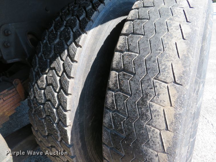 image for item DH1608 1998 GMC C8500 dump truck