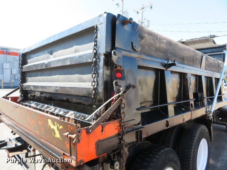 image for item DH1611 1996 GMC TopKick C6500 dump truck