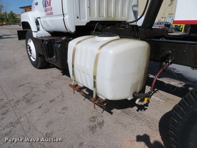 image for item DH1611 1996 GMC TopKick C6500 dump truck