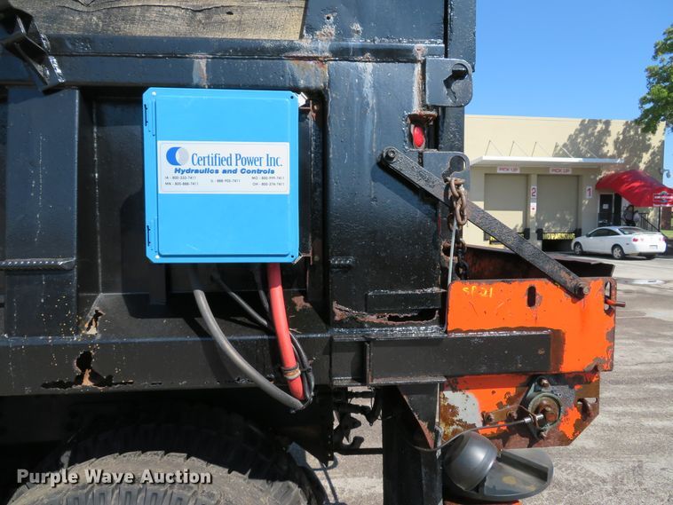 image for item DH1611 1996 GMC TopKick C6500 dump truck