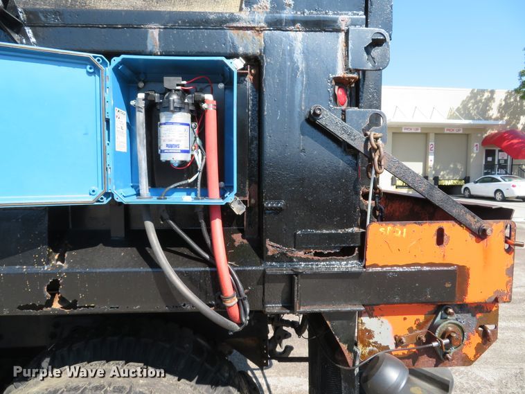 image for item DH1611 1996 GMC TopKick C6500 dump truck