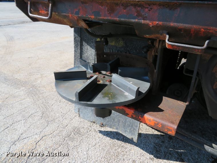 image for item DH1611 1996 GMC TopKick C6500 dump truck