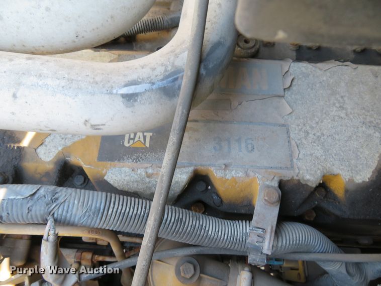 image for item DH1611 1996 GMC TopKick C6500 dump truck