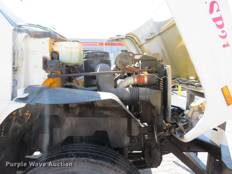 image for item DH1611 1996 GMC TopKick C6500 dump truck