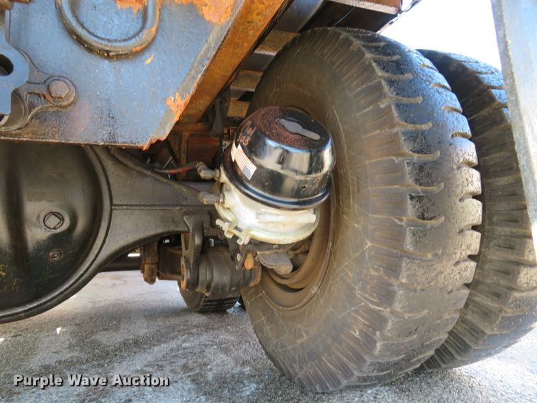 image for item DH1611 1996 GMC TopKick C6500 dump truck