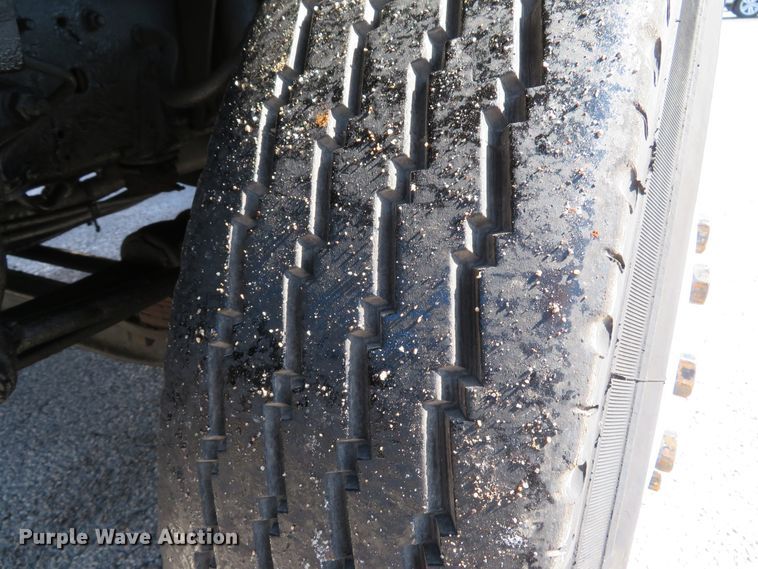 image for item DH1611 1996 GMC TopKick C6500 dump truck