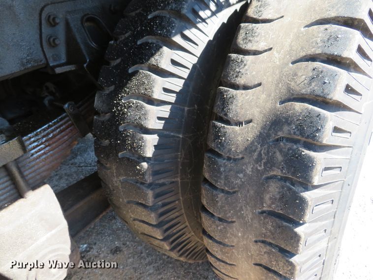 image for item DH1611 1996 GMC TopKick C6500 dump truck