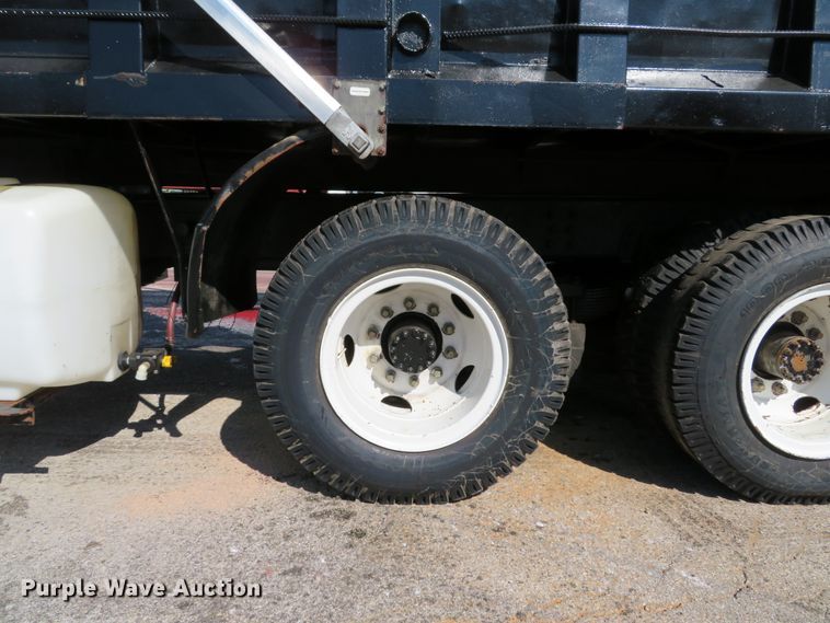 image for item DH1611 1996 GMC TopKick C6500 dump truck