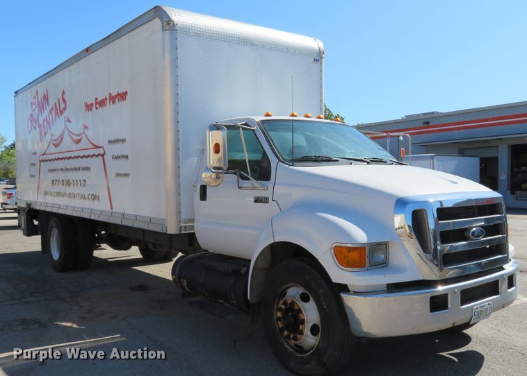 image for item DH1612 2006 Ford F750 Super Duty XLT box truck