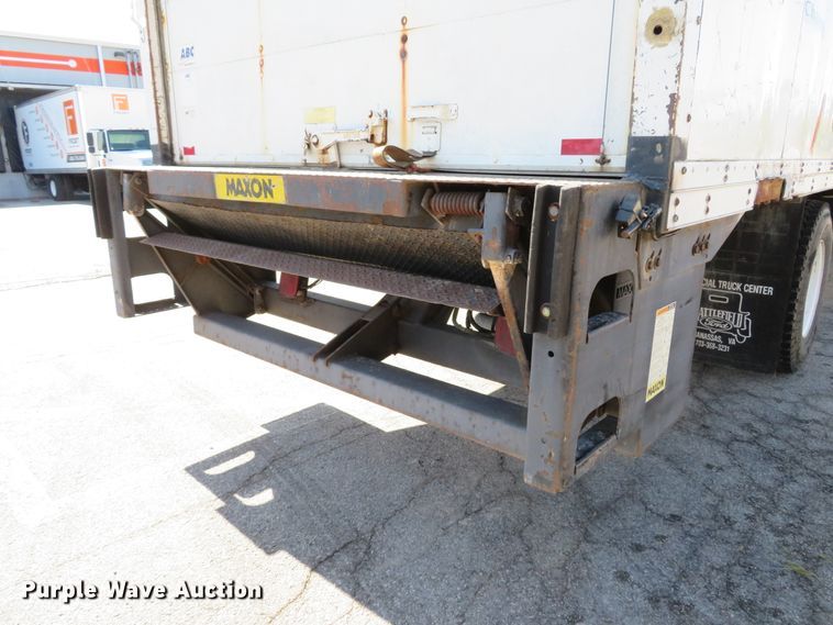 image for item DH1612 2006 Ford F750 Super Duty XLT box truck